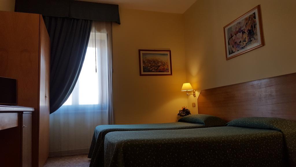 Nuovo Albergo Chieti Ngoại thất bức ảnh