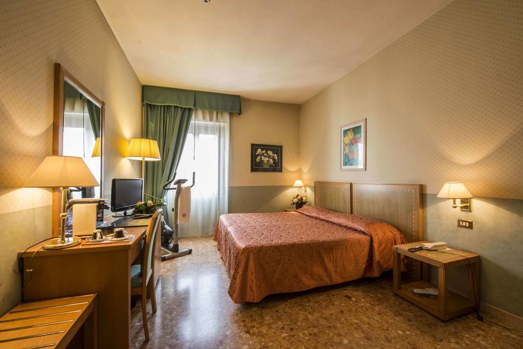 Nuovo Albergo Chieti Ngoại thất bức ảnh